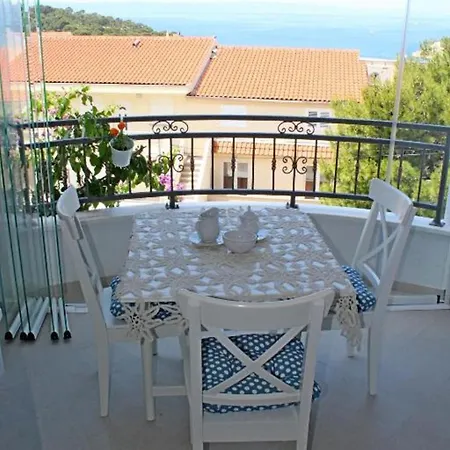 Adriona * Makarska