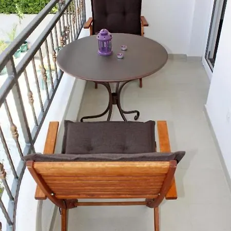 Adriona Apartment