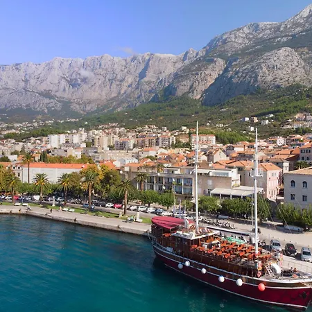 Adriona Makarska